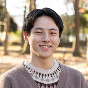 荒山由也さん