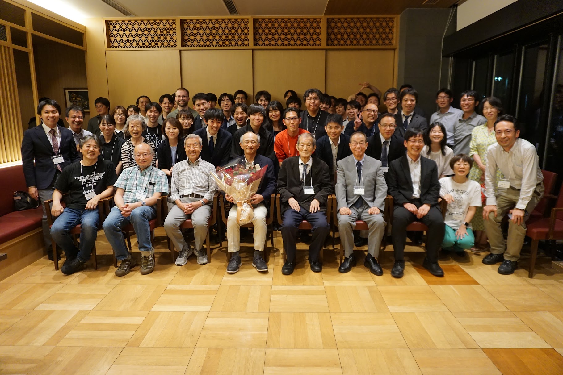 廣井先生を囲む会の様子